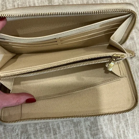 ✨💎FULL INCLUSION💎✨LOUIS VUITTON Damier Azure Zippy Organizer Wallet w/COA - Picture 7 of 10